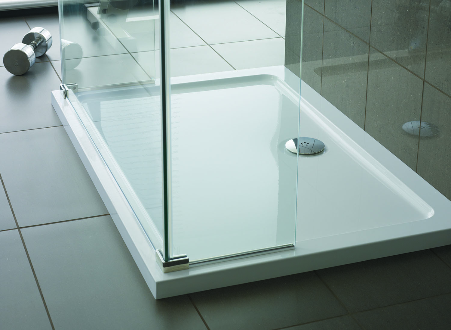 SHOWER TRAYS