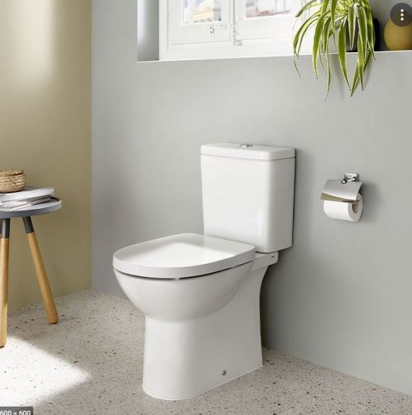 CLOSE COUPLED RIMLESS TOILET DEBBA WITH DUAL OUTLET WHITE ROCA